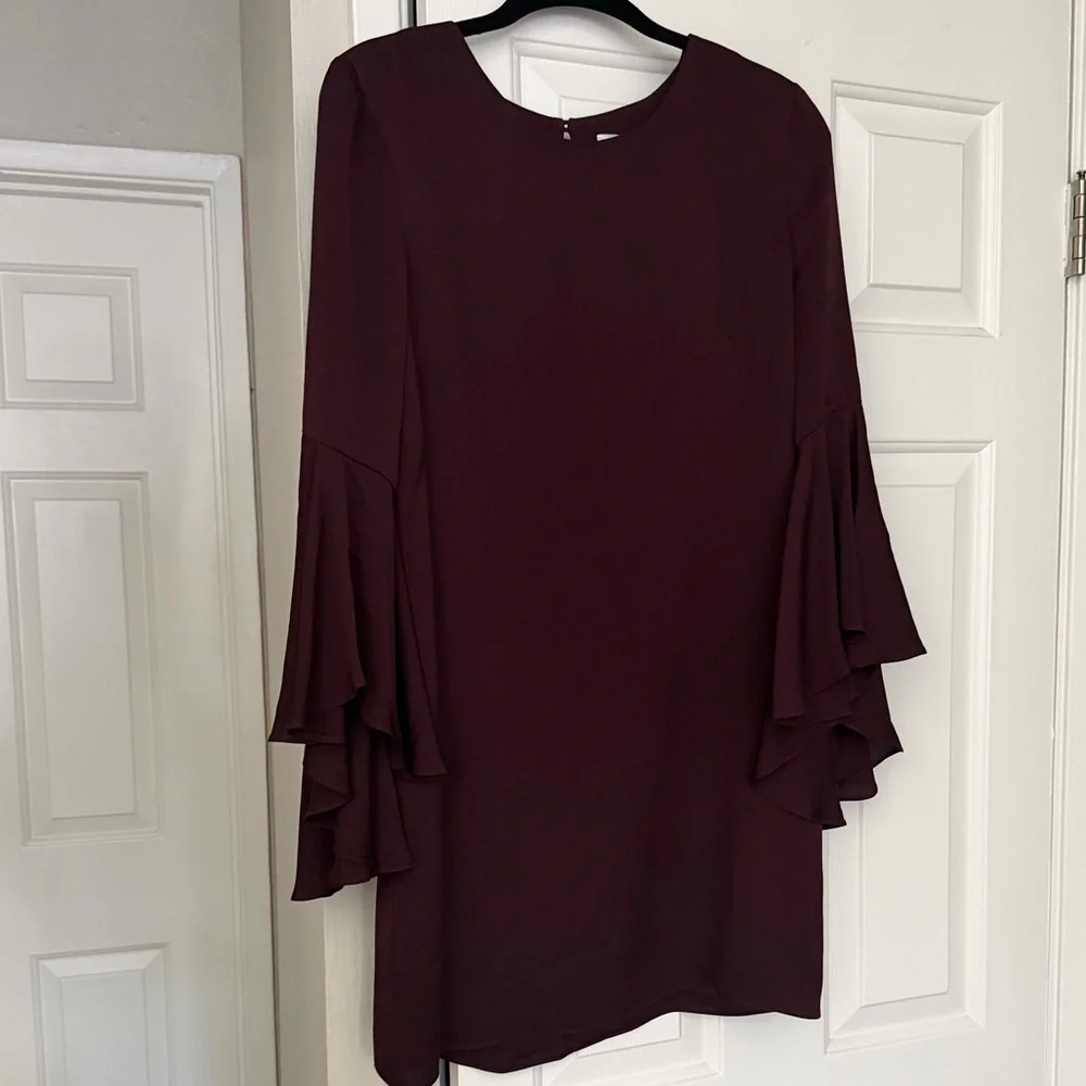 MILLY Silk Dress Ruffle Bell Sleeve Shift Dress Size 4 Plum Purple Mini Cocktail - Picture 5 of 10